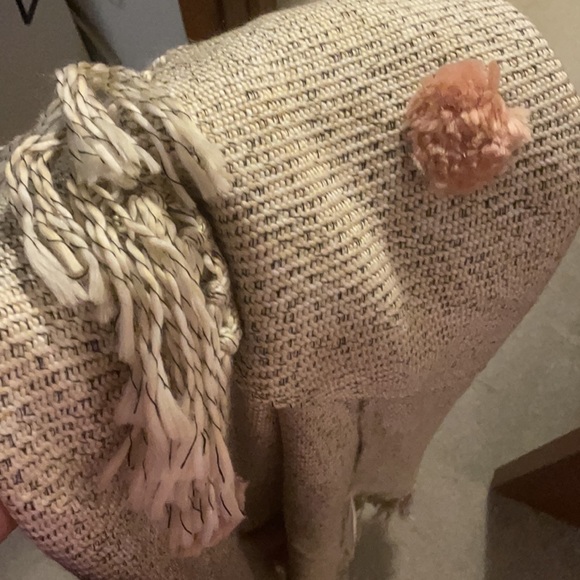 Anthropologie Polka Dot Pom Throw Blanket - Picture 6 of 7